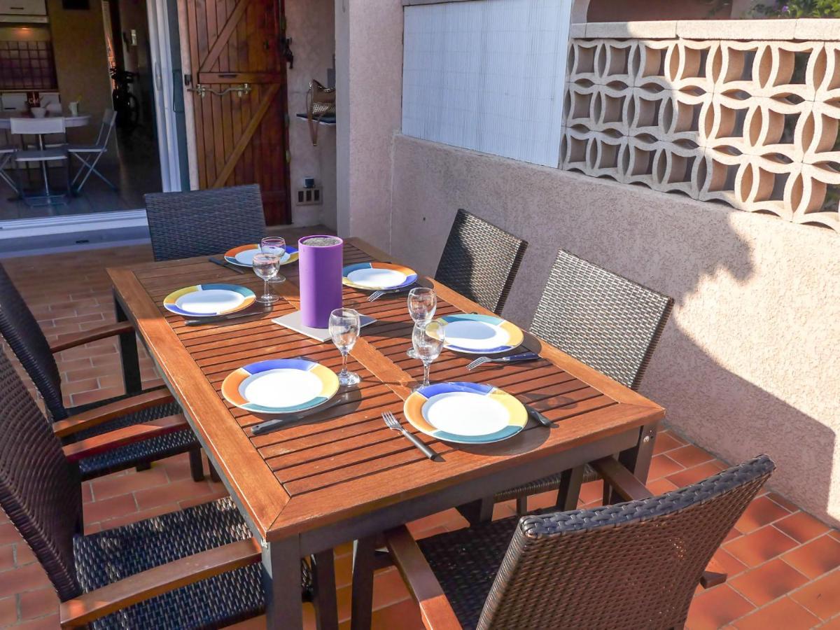 Holiday Home Hameau Des Tamarins-1 By Interhome Ле Баркарес Экстерьер фото